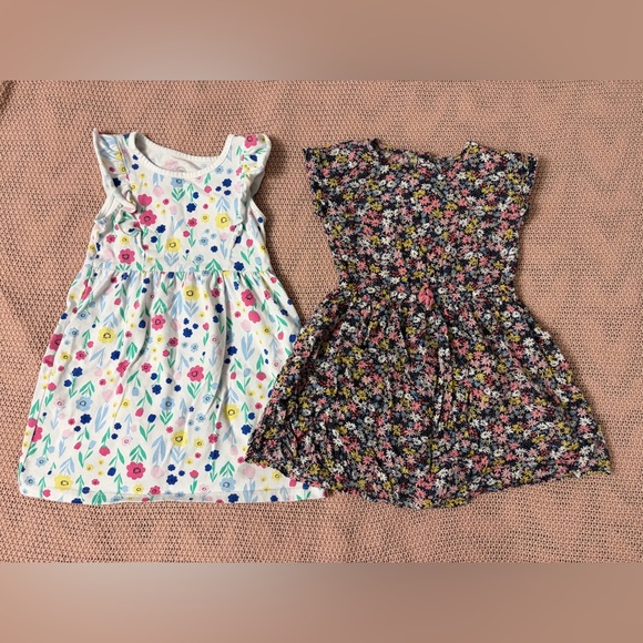 Set of Toddler Girl Dresses 4T (11 pcs) - Picture 2 of 7